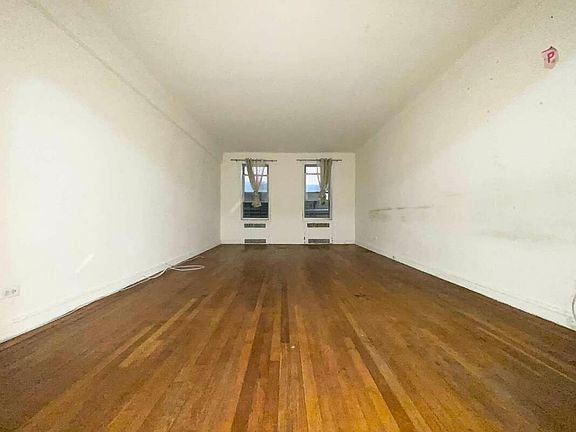 4th image of 83-43 118th St #1E