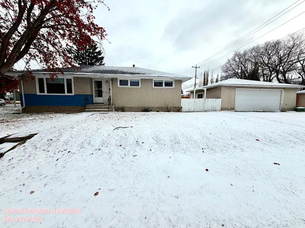 8131 158th St NW, Edmonton, AB T5R 2C2