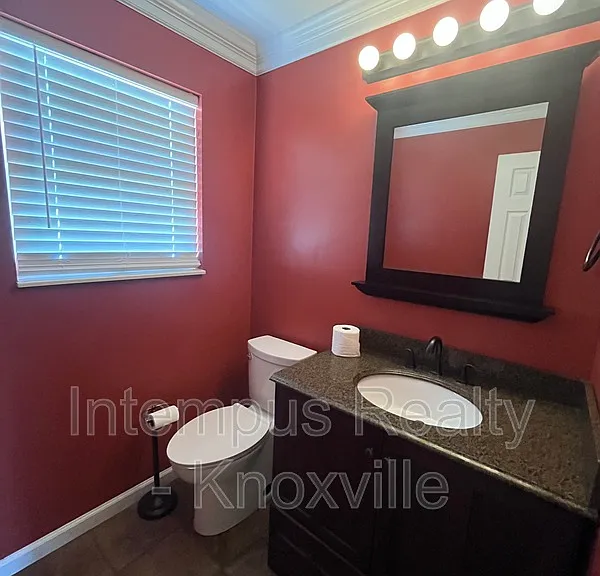 7728 Chapel Bend Dr — Photo 9