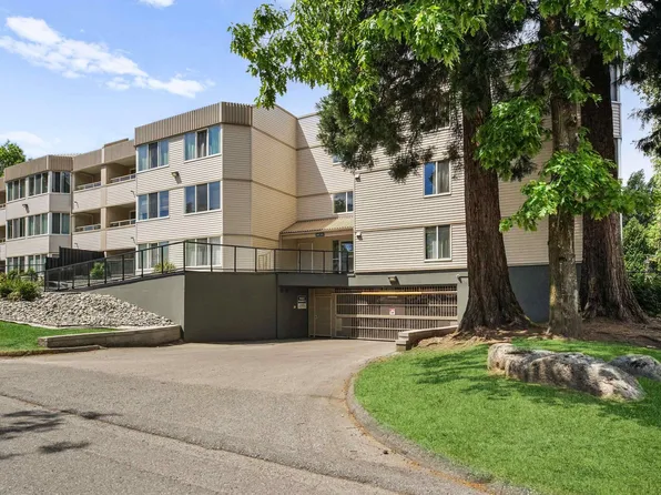 9635 121st St #310, Surrey, BC V3V 7L8