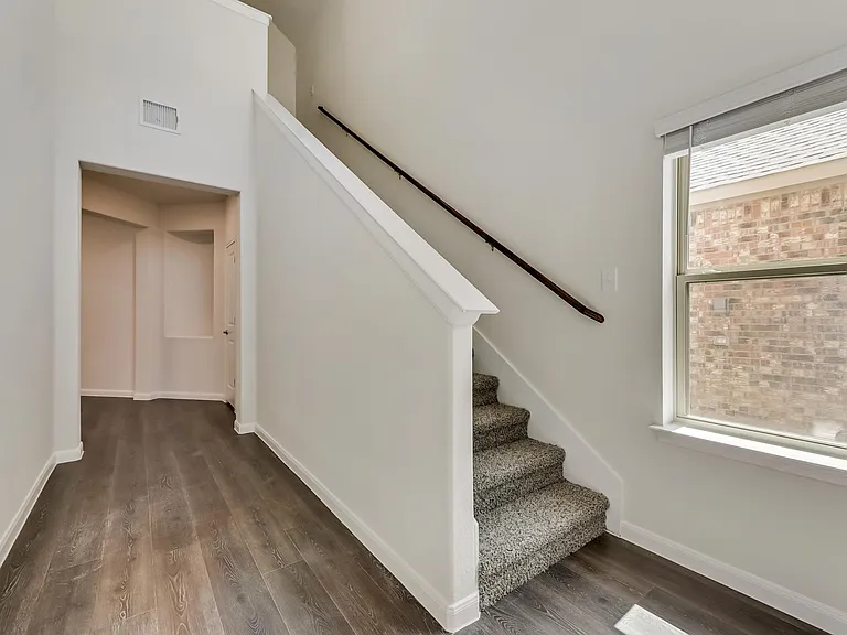 3612 Southbend Dr — Photo 16
