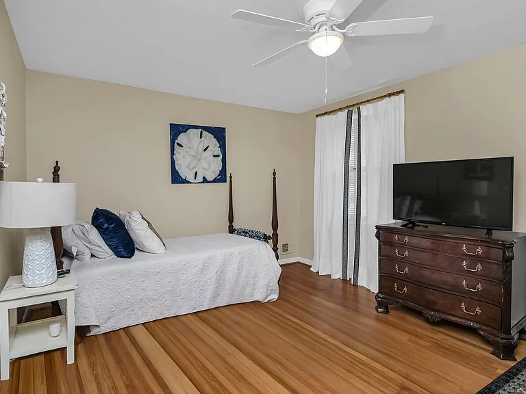 1 Leconte Ct — Photo 18