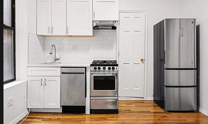 Rented by REAL New York | media 9