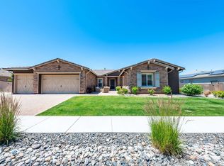 9825 Gainsborough Ln, Reno, NV 89521