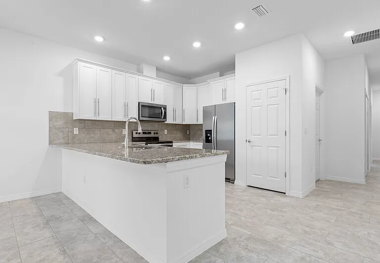 22 Pony Ln #B — Photo 9