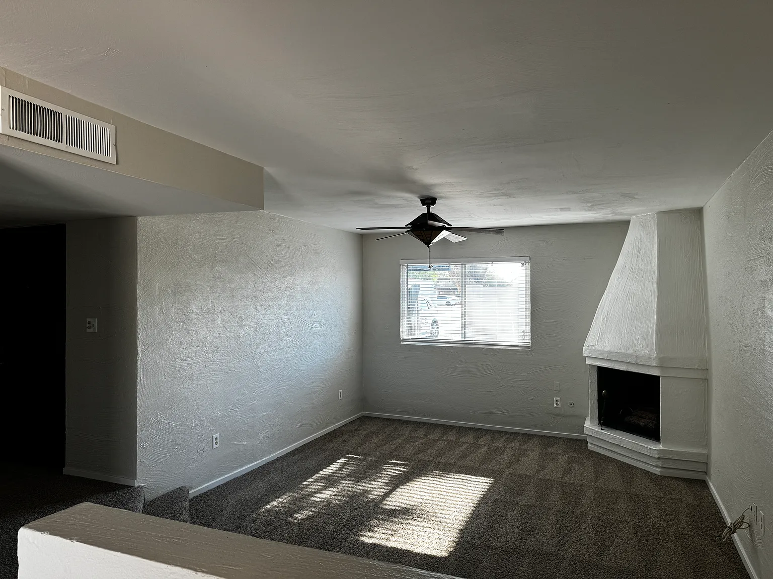 3 bed, 1772 sqft, $1,950 — Photo 4
