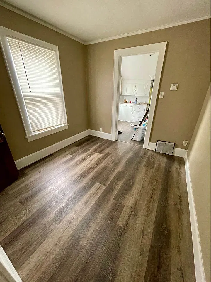 2 bed, 620 sqft, $1,000 — Photo 3