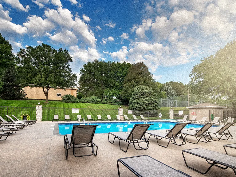 Highpointe by Broadmoor — Photo 2