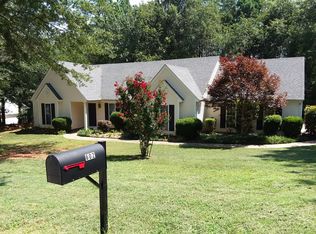 602 Brock St, Central, SC 29630