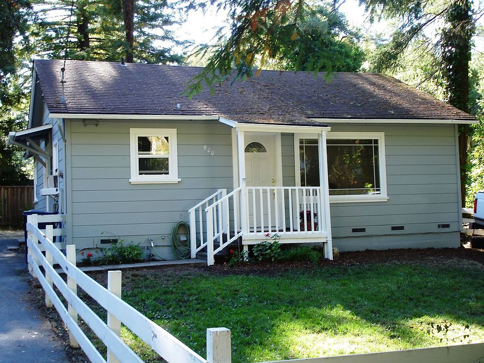 1st image of 900 Bethany Dr