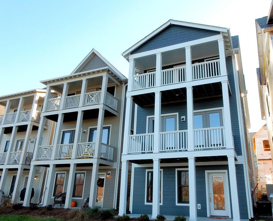 1st image of 546 Mariner Way #20