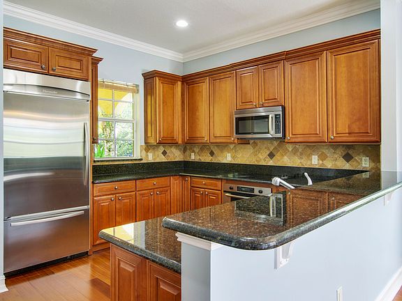 5th image of 8016 SE Asaro St