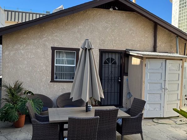 828 Sunset Dr