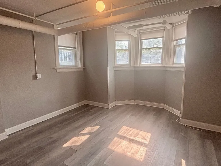 1444 N Humboldt Ave — Photo 1