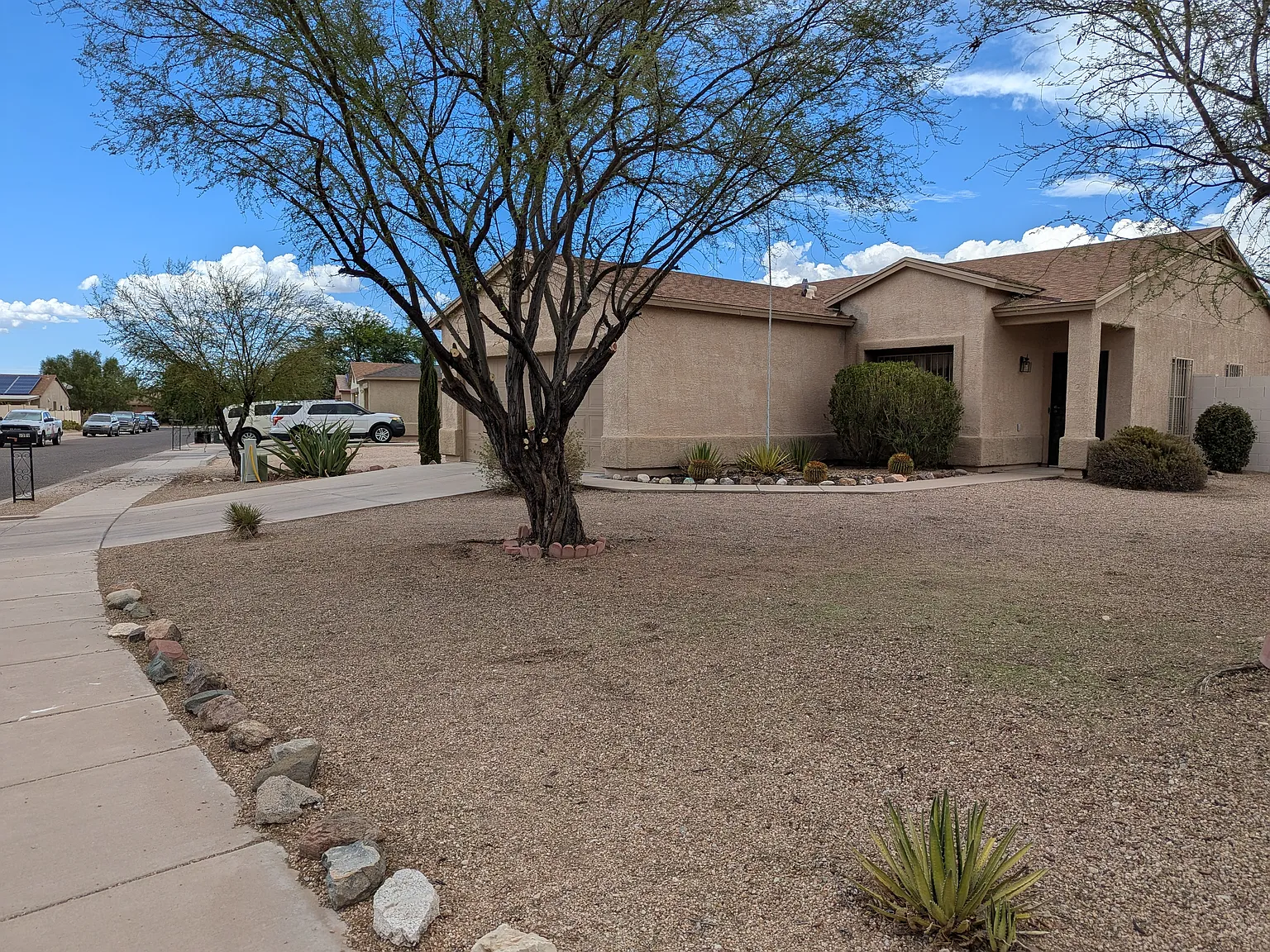 3 bed, 1201 sqft, $2,500 — Photo 2