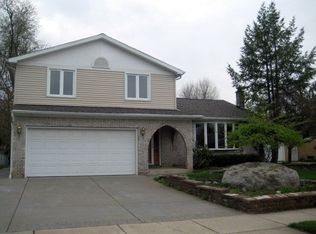 116 Cromwell Dr, Depew, NY 14043