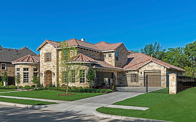1108 Cool River Side Exterior