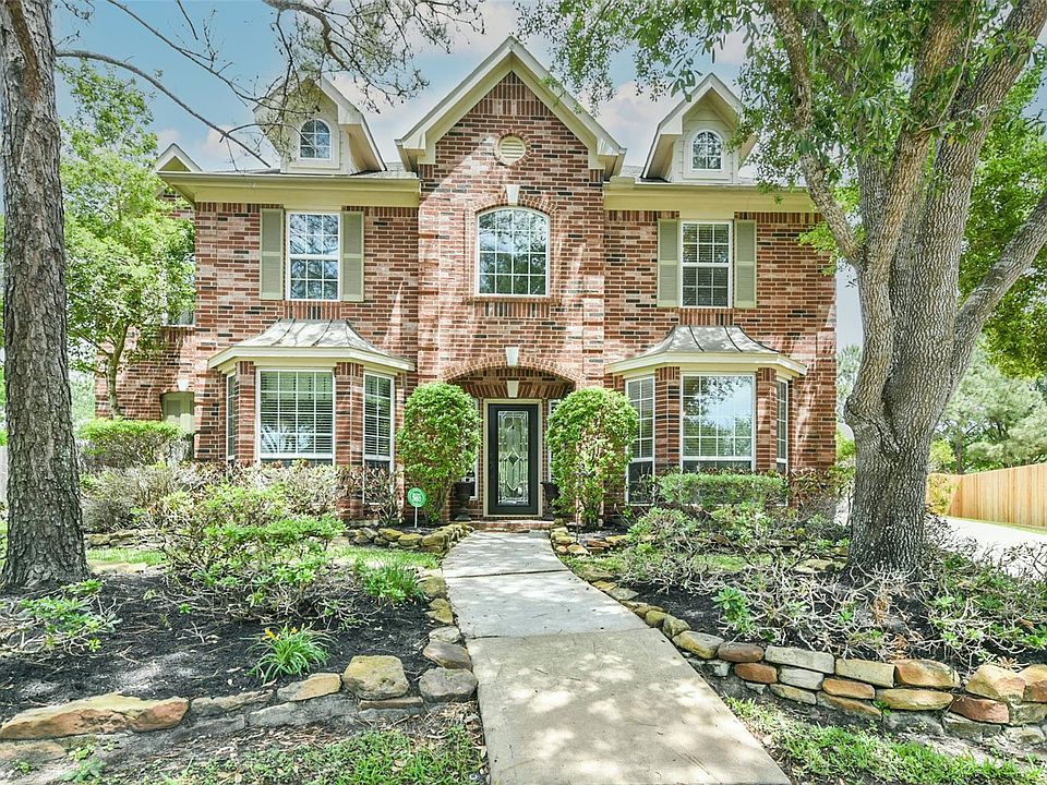 1st image of 26507 Rosehearth Ct