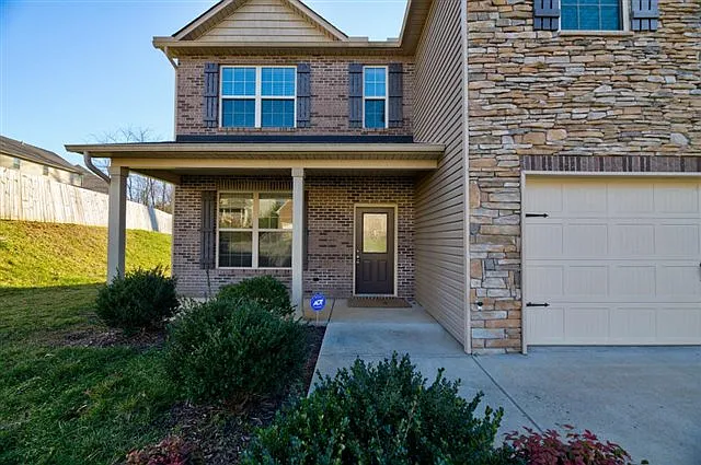 805 Concord Crossing Ln — Photo 6