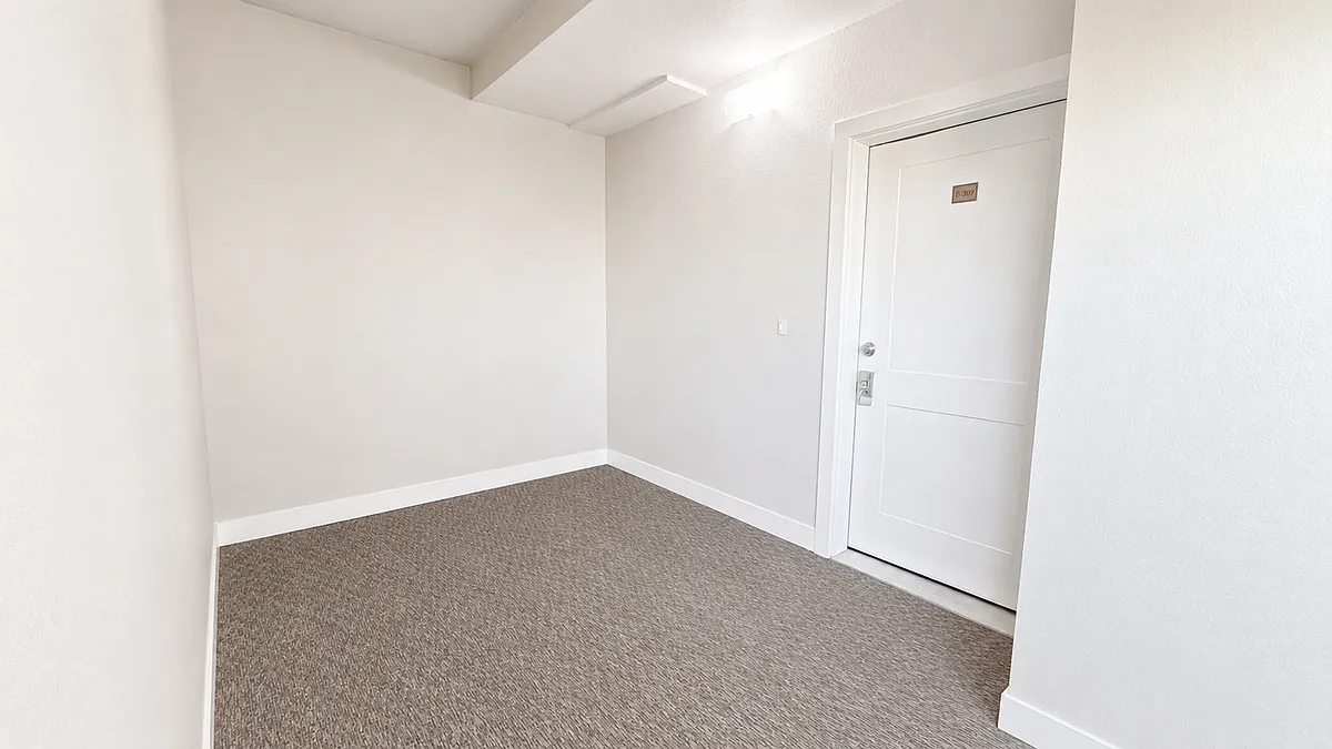 Building Photo - 1401 W 85th Ave #B306