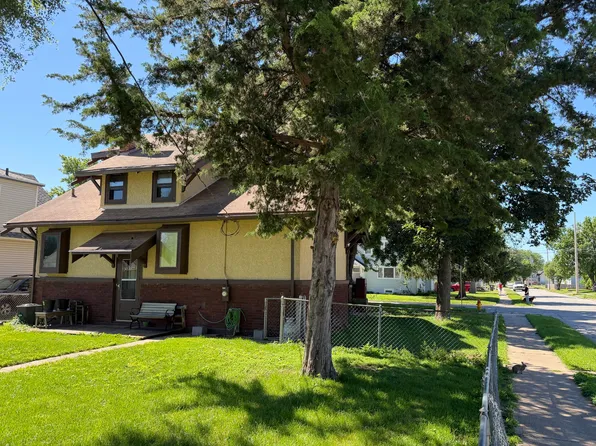 2132 Avenue D, Council Bluffs, IA 51501