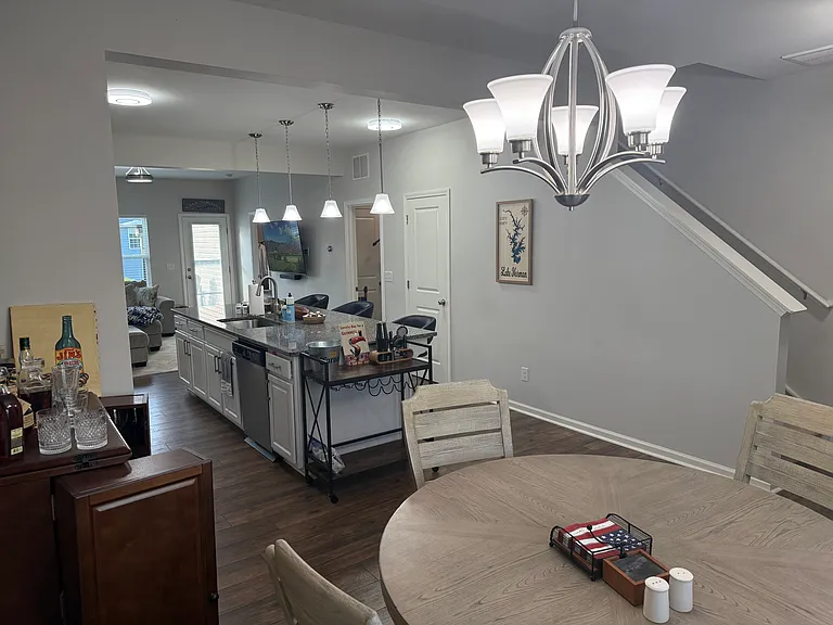 106 Brookshire Ln #C — Photo 6
