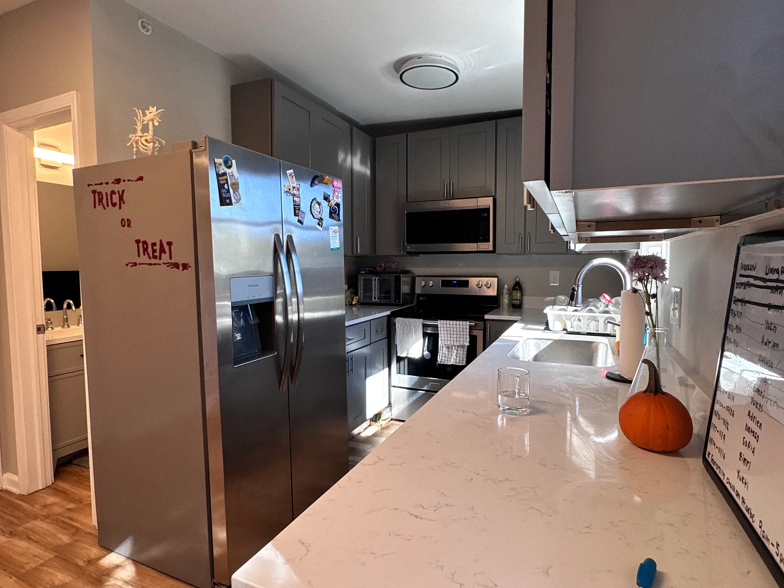 5 bed, 1000 sqft, $6,250 — Photo 2