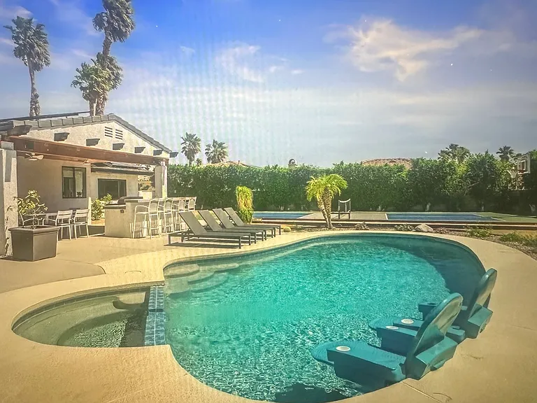 2303 E Desert Park Ave — Photo 13