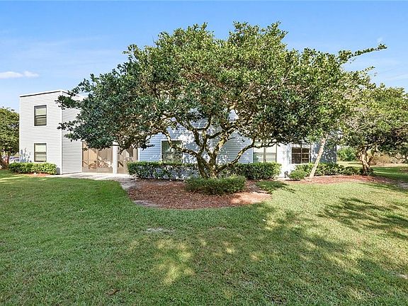 2nd image of 3964 Atrium Dr