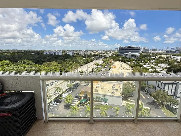 13499 Biscayne Blvd #1407 — Photo 14