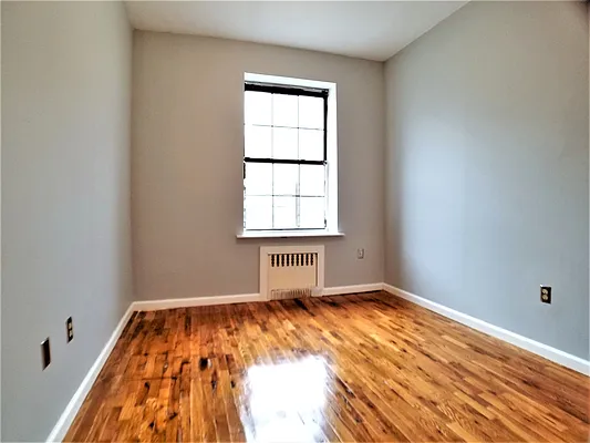 Rented by Rentall Group Inc | media 3