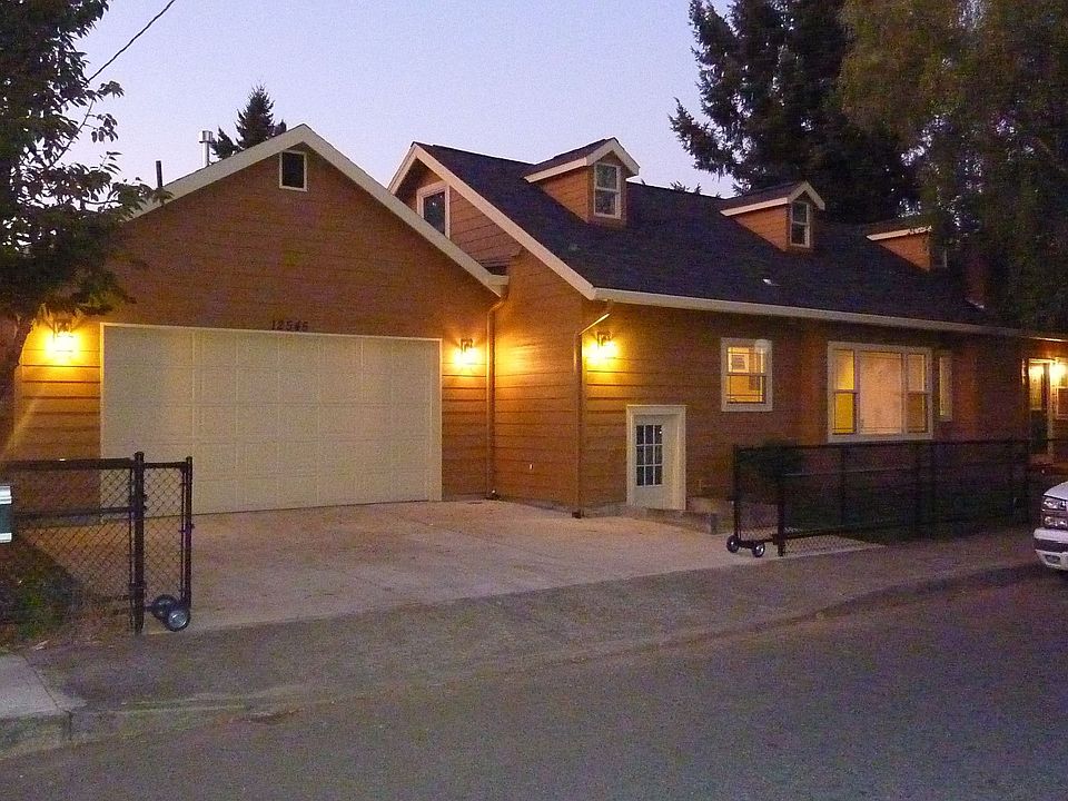 front view of house (sunset)