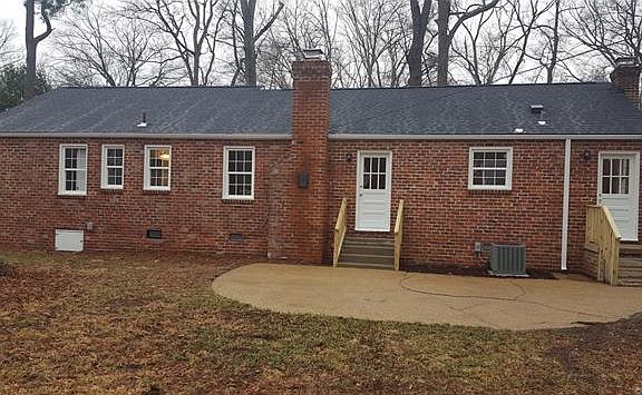 5th image of 2821 Penrose Dr