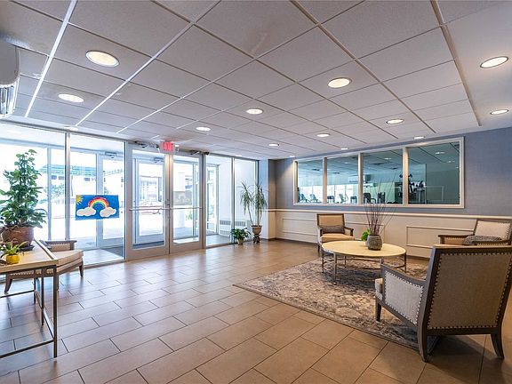 3rd image of 711 Shore Rd APT 2L