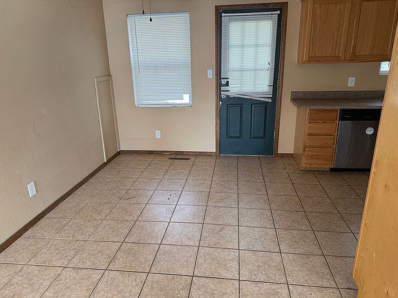 5th image of 125 S Saint Louis Ave #125