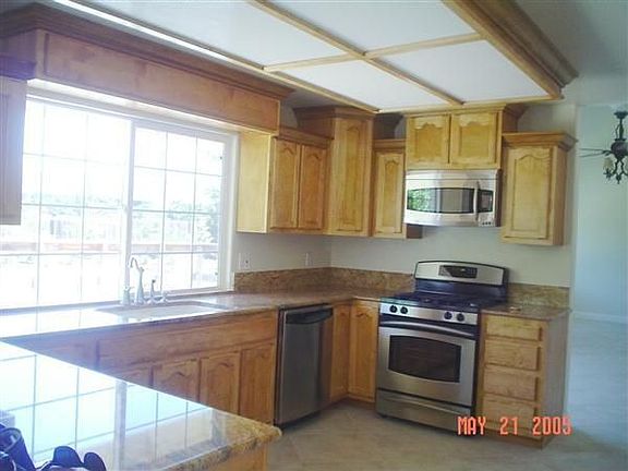2nd image of 875 Black Walnut Ct