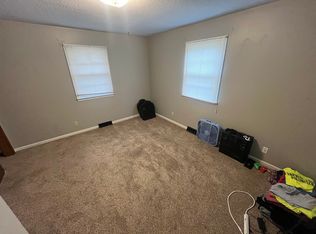 101 W North St, Warrensburg, MO 64093