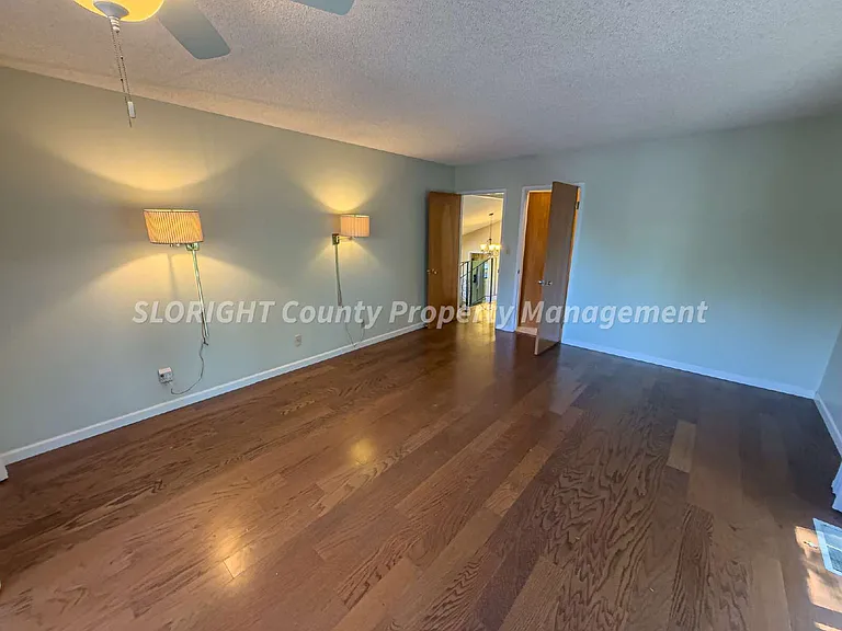 8120 Azucena Ave — Photo 16