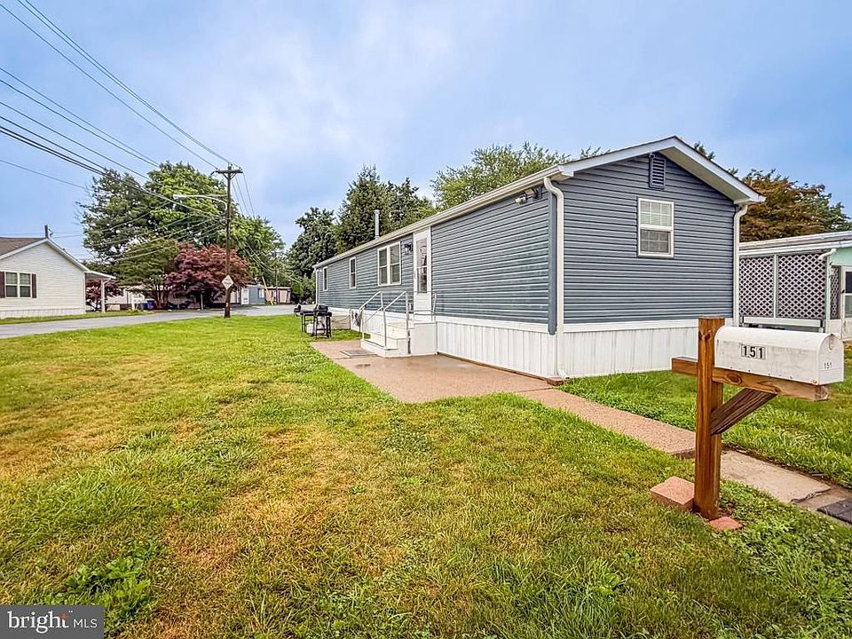 1st image of 151 Harding Dr