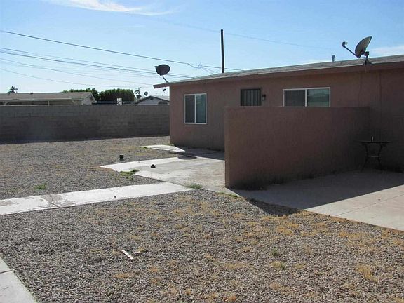 2nd image of 131-133 E 24th Pl