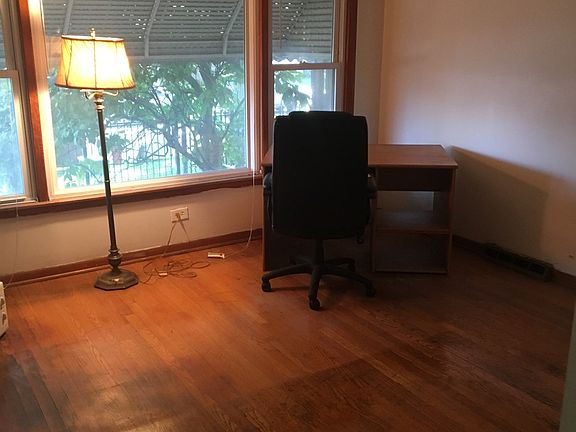 3rd image of 1432 N Keeler Ave