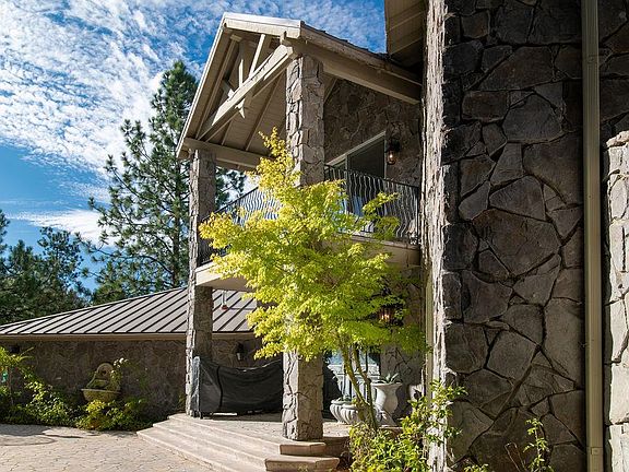 4th image of 38786 Fawn Point Ln