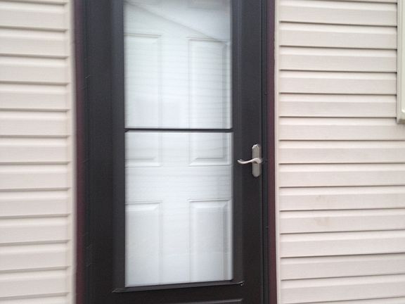 3rd image of 42724 Loni Dr
