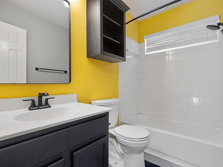 1713 Darjeeling Dr — Photo 24