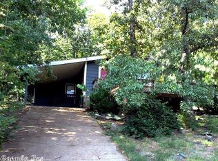 136 Wilshire Dr, Fairfield Bay, AR 72088