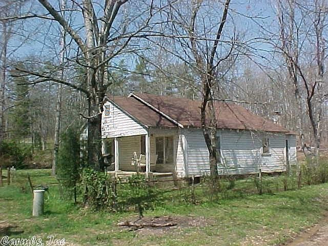 2nd image of 1042 Mountain View Rd