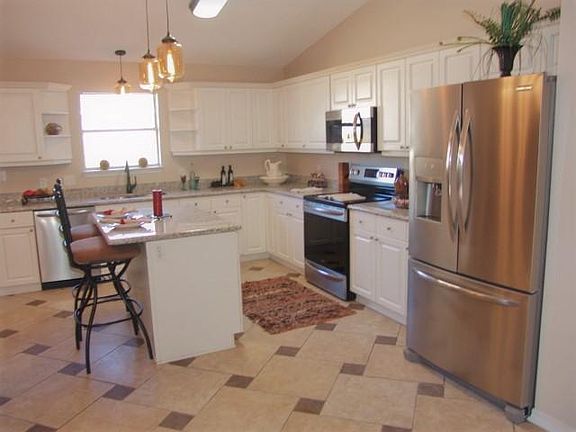 4th image of 9483 Parker Place Dr