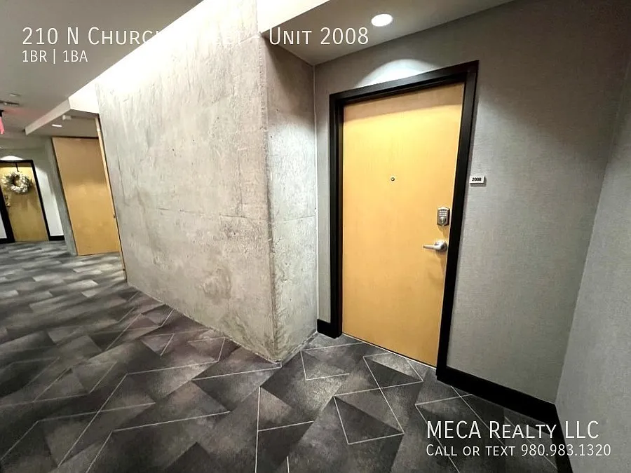210 N Church Street Unit 2008 — Photo 3