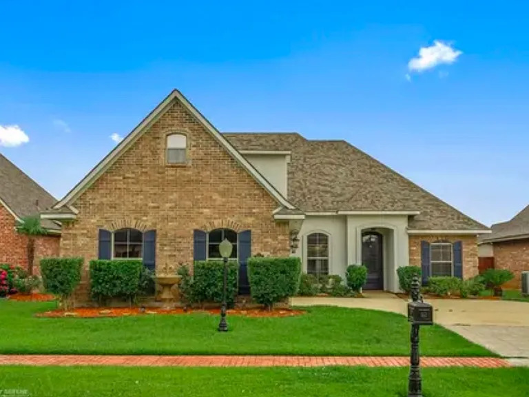 793 Dumaine Dr — Photo 1
