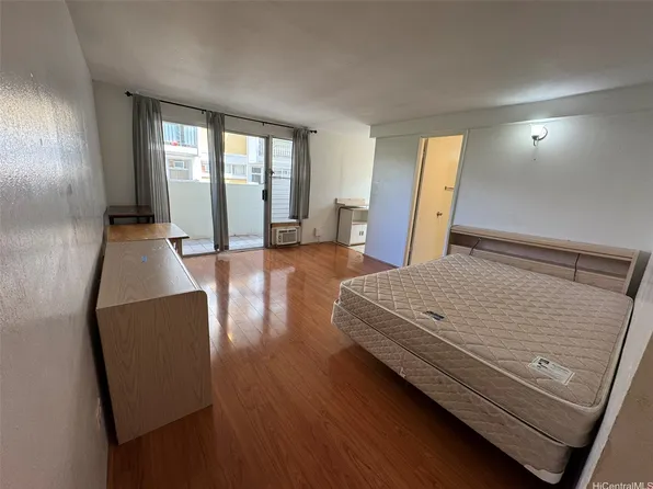 2463 Kuhio Ave APT 503, Honolulu, HI 96815